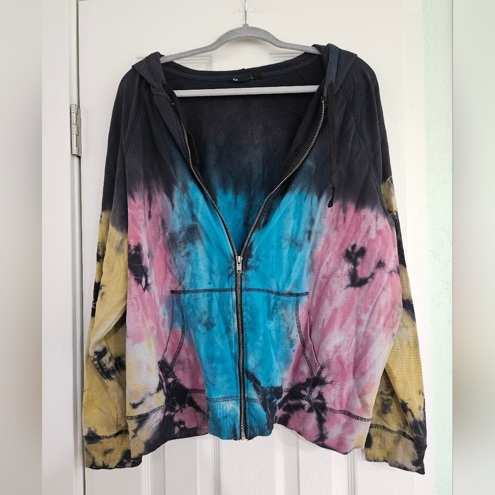 Torrid LoveSick Size 3 Tie Dye Hoodie